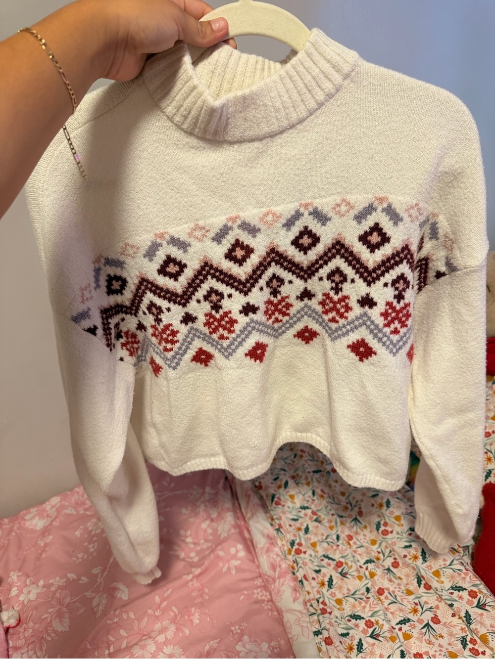 Hollister Cream Turtleneck Sweater with Red & Burgundy Fair Isle